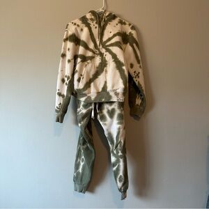 Worthy Threads Tie-Dye Sweatshirt and Joggers Set